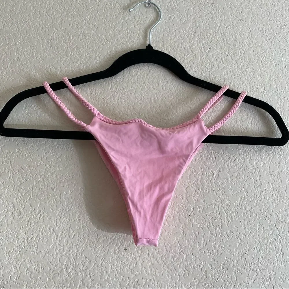 Frankies Bikinis super cute